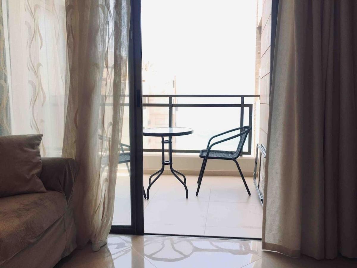 2 Bdr Nitza Appartment With Balkony เนทันยา ภายนอก รูปภาพ